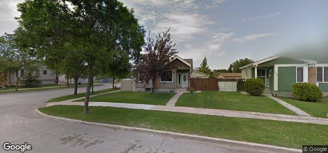 Photo of 1631 Concordia Avenue E in Winnipeg, Manitoba