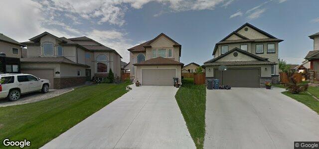Larawan ng 18 Robert Blaikie Place sa Winnipeg, Manitoba