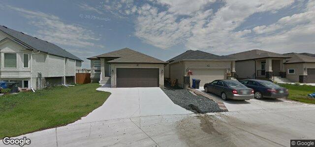 Larawan ng 19 Pinetop Road sa Winnipeg, Manitoba