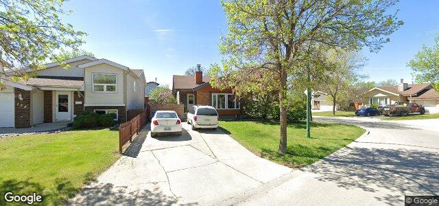 Larawan ng 194 Rutledge Crescent sa Winnipeg, Manitoba