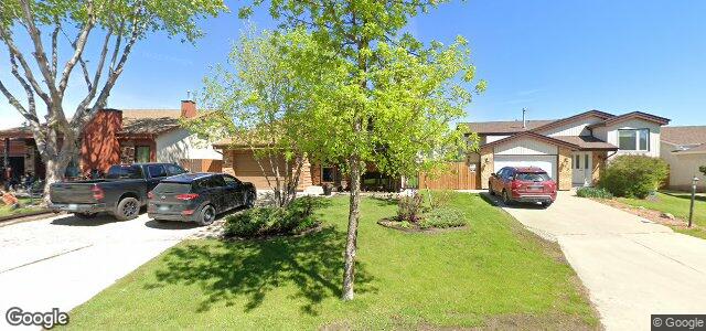 Larawan ng 195 Rutledge Crescent sa Winnipeg, Manitoba