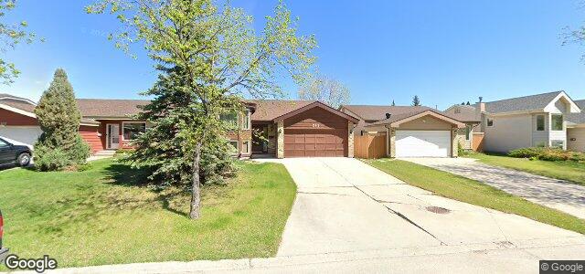 Larawan ng 211 Rutledge Crescent sa Winnipeg, Manitoba