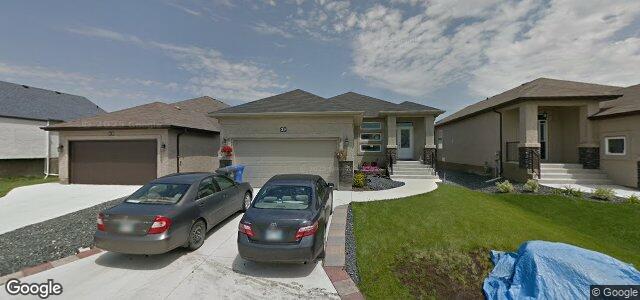 Larawan ng 23 Pinetop Road sa Winnipeg, Manitoba