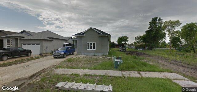 Larawan ng 230 Jacques Avenue sa Winnipeg, Manitoba