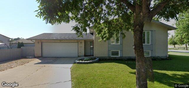 Larawan ng 242 Rutledge Crescent sa Winnipeg, Manitoba