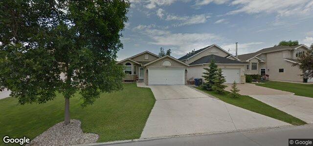 Larawan ng 247 Jacques Avenue sa Winnipeg, Manitoba