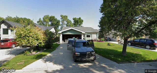 Larawan ng 267 Rutledge Crescent sa Winnipeg, Manitoba