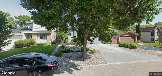 Larawan ng 275 Rutledge Crescent sa Winnipeg, Manitoba