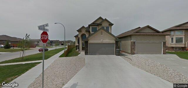 Larawan ng 3 Golis Bay sa Winnipeg, Manitoba