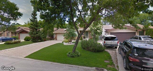 Larawan ng 303 Rutledge Crescent sa Winnipeg, Manitoba