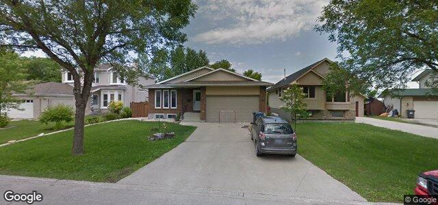 Larawan ng 323 Rutledge Crescent sa Winnipeg, Manitoba