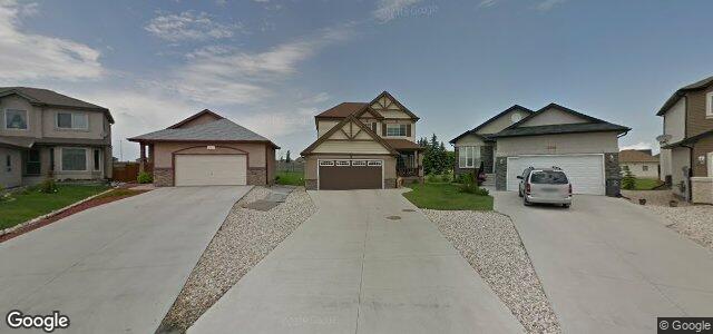 Larawan ng 352 Reg Wyatt Way sa Winnipeg, Manitoba