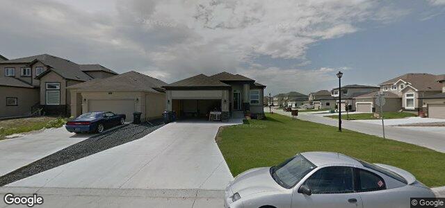 Larawan ng 36 Dennis Lindsay Road sa Winnipeg, Manitoba