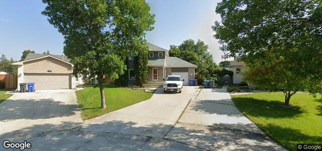 Larawan ng 381 Jacques Avenue sa Winnipeg, Manitoba