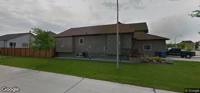 Larawan ng 40 Golis Bay sa Winnipeg, Manitoba