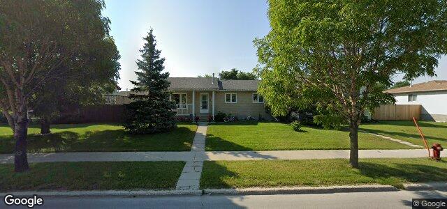 Larawan ng 408 Grassie Boulevard sa Winnipeg, Manitoba