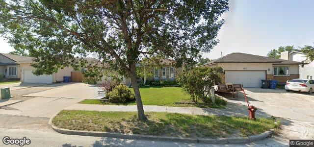 Larawan ng 428 Grassie Boulevard sa Winnipeg, Manitoba