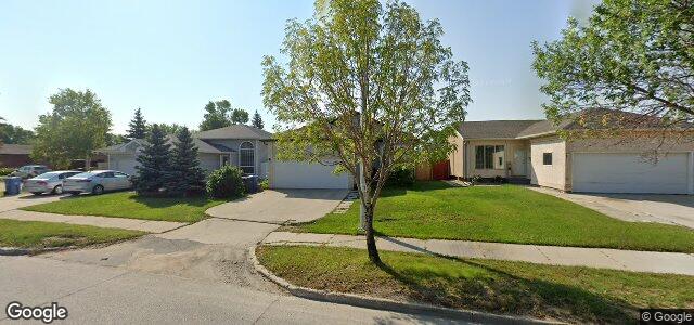 Larawan ng 432 Grassie Boulevard sa Winnipeg, Manitoba