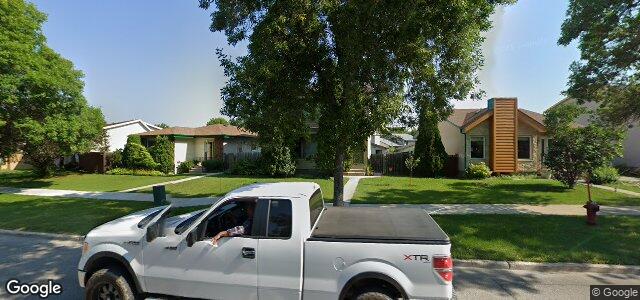 Larawan ng 50 Mclellan Drive sa Winnipeg, Manitoba