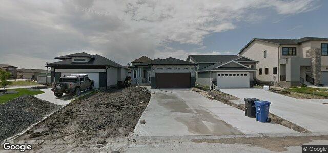 Larawan ng 56 Dennis Lindsay Road sa Winnipeg, Manitoba