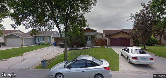 Larawan ng 62 Whittington Road sa Winnipeg, Manitoba
