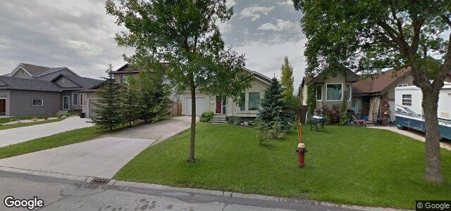 Larawan ng 84 Filbert Crescent sa Winnipeg, Manitoba