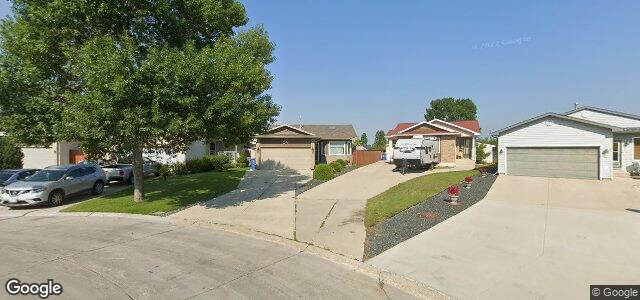 Larawan ng 84 Skowron Crescent sa Winnipeg, Manitoba