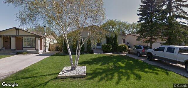 Larawan ng 102 Acheson Drive sa Winnipeg, Manitoba