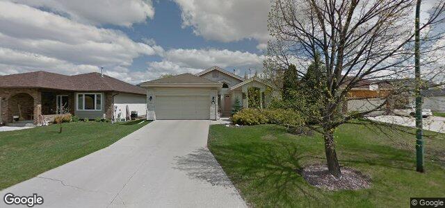 Larawan ng 103 Hamilton Meadows Drive sa Winnipeg, Manitoba