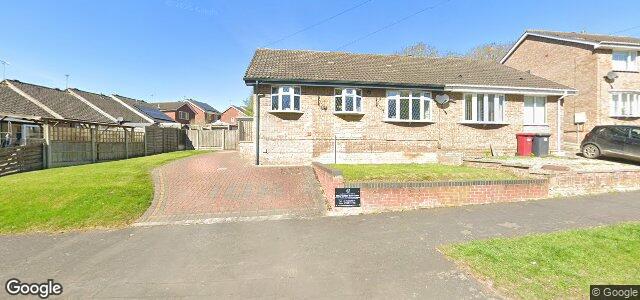 Larawan ng 106 Valley View Drive sa Winnipeg, Manitoba