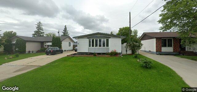 Larawan ng 11 Sayer Avenue sa Winnipeg, Manitoba