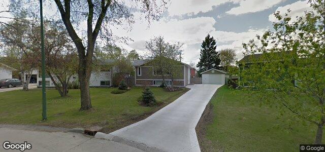 Larawan ng 19 Fieldstone Bay sa Winnipeg, Manitoba