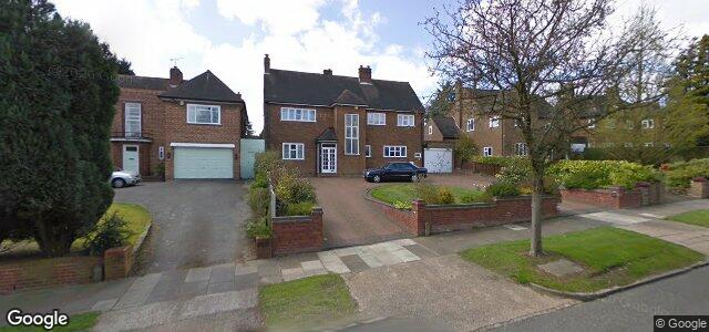 Larawan ng 27 Hamilton Avenue sa Winnipeg, Manitoba