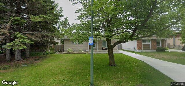 Larawan ng 30 Dohaney Crescent sa Winnipeg, Manitoba