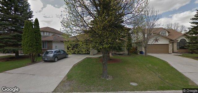 Larawan ng 31 Hamilton Meadows Drive sa Winnipeg, Manitoba