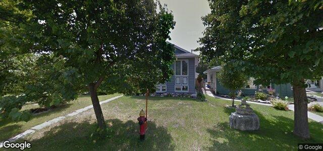 Photo of 31 Hollyburn Road in Winnipeg, Manitoba