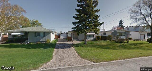 Larawan ng 31 Sayer Avenue sa Winnipeg, Manitoba