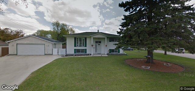 Larawan ng 32 Carriage Bay sa Winnipeg, Manitoba