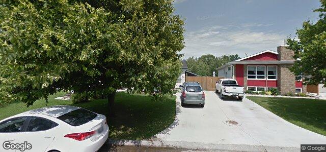 Larawan ng 34 Hollyburn Road sa Winnipeg, Manitoba