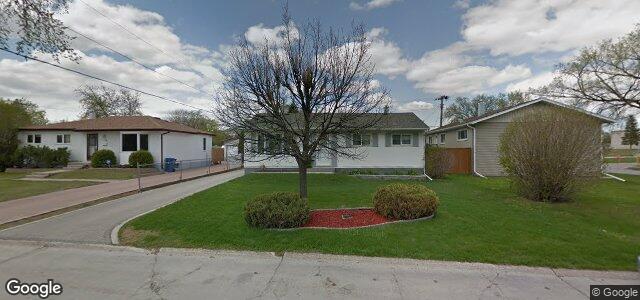 Larawan ng 35 Carriage Bay sa Winnipeg, Manitoba