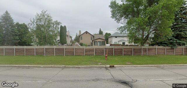 Larawan ng 39 Hamilton Meadows Drive sa Winnipeg, Manitoba