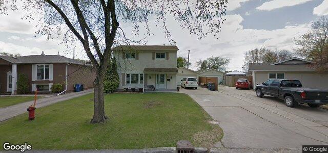 Larawan ng 42 Fieldstone Bay sa Winnipeg, Manitoba