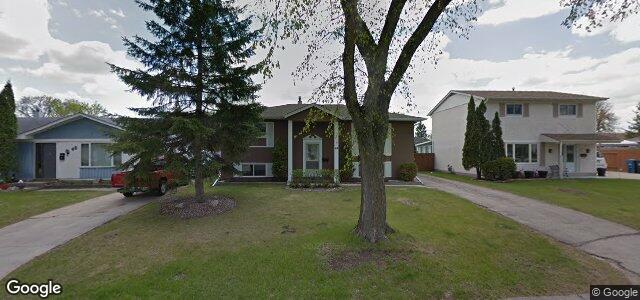 Larawan ng 44 Fieldstone Bay sa Winnipeg, Manitoba