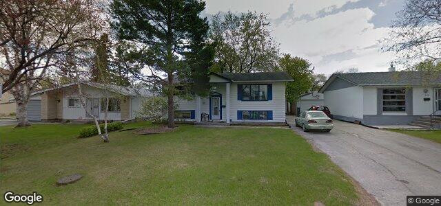 Larawan ng 50 Fieldstone Bay sa Winnipeg, Manitoba