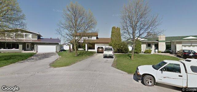 Larawan ng 75 Acheson Drive sa Winnipeg, Manitoba