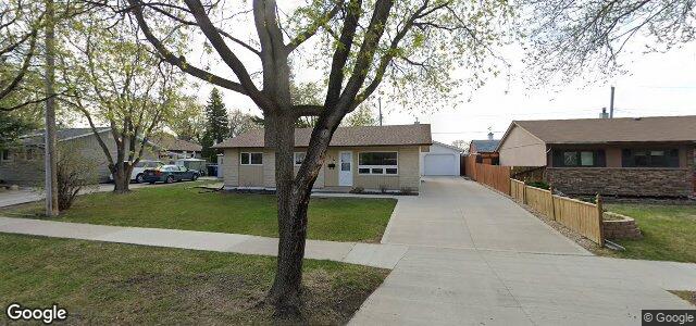 Photo of 75 Heritage Boulevard in Winnipeg, Manitoba