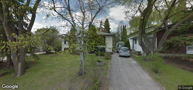 Larawan ng 8 Carriage Bay sa Winnipeg, Manitoba
