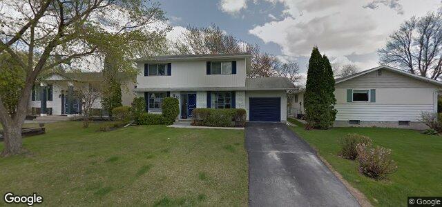 Larawan ng 99 Uplands Crescent sa Winnipeg, Manitoba