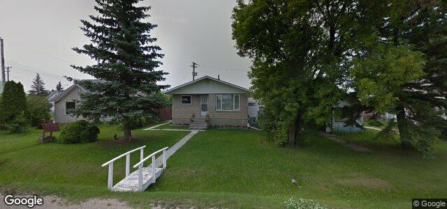 Larawan ng 1058 Brussels Street sa Winnipeg, Manitoba