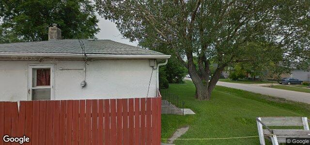 Larawan ng 1060 Theo. Nuytten Street sa Winnipeg, Manitoba
